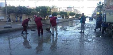 رفع مخلفات مياة المطر من شوارع دسوق
