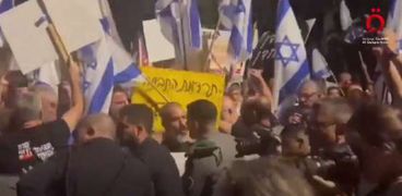 صدامات بين متظاهرين والشرطة الإسرائيلية