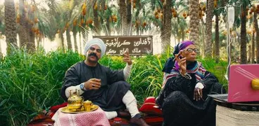 أحمد مكي في أغنية ولعانة