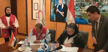 بروتوكول تعاون بين جامعة سيناء والهلال الأحمر المصري