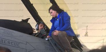 سيلفيا نبيل في زيارة لجنة الدفاع والأمن القومي إلى القوات الجوية