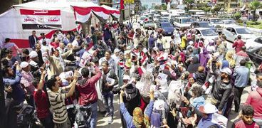 مسيرة حاشدة بالأعلام فى مدينة نصر