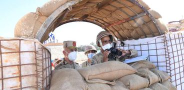 عاجل.. رئيس الأركان يتفقد معسكر إعداد مقاتلي شمال سيناء بالجيش الثاني
