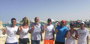 فريق غواصين الخير المتطوعين لإنقاذ الغرقى على شاطىء الغرام فى مرسى مطروح