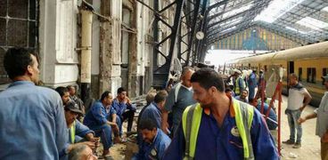 إضراب عمال السكة الحديد بالإسكندرية للمطالبة بـ10% علاوة
