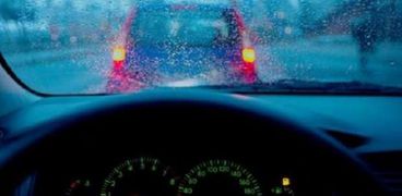 القيادة في الأمطار - أرشيفية