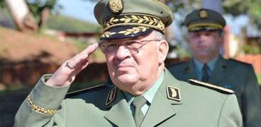 الفريق أحمد قايد صالح رئيس أركان الجيش الجزائري