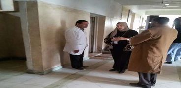 مدير الرعاية بصحة الشرقية يتفقد مستشفى منيا القمح