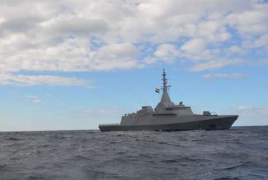 القوات البحرية المصرية والفرنسية تنفذان تدريباً بحرياً عابراً في البحر المتوسط