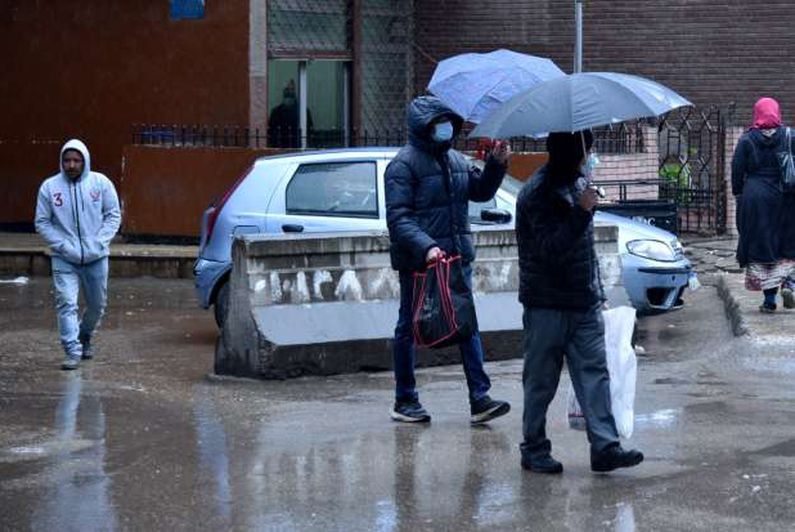 طقس بارد وأمطار غزيرة بالقاهرة