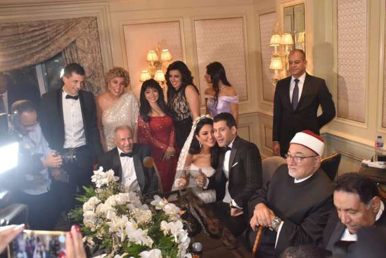 لقطات من حفل زفاف المذيعة سالي عبدالسلام