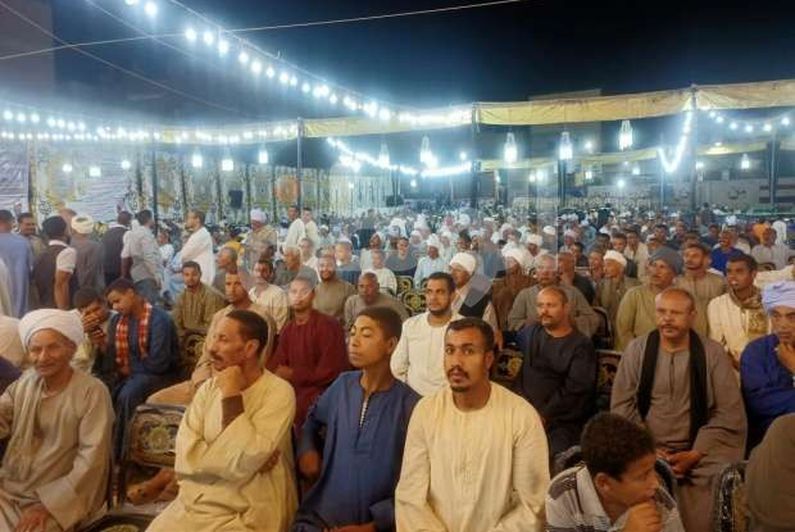 آلاف المواطنين يؤيدون الرئيس السيسي فى مؤتمر حاشد بسوهاج