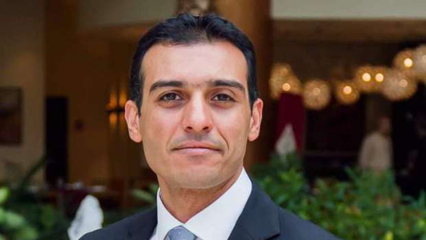 الدكتور إسلام عنان أستاذ اقتصاديات الصحة وعلم انتشار الأوبئة