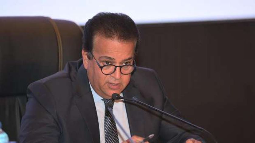 الدكتور خالد عبدالغفار وزير التعليم العالي والبحث العلمي