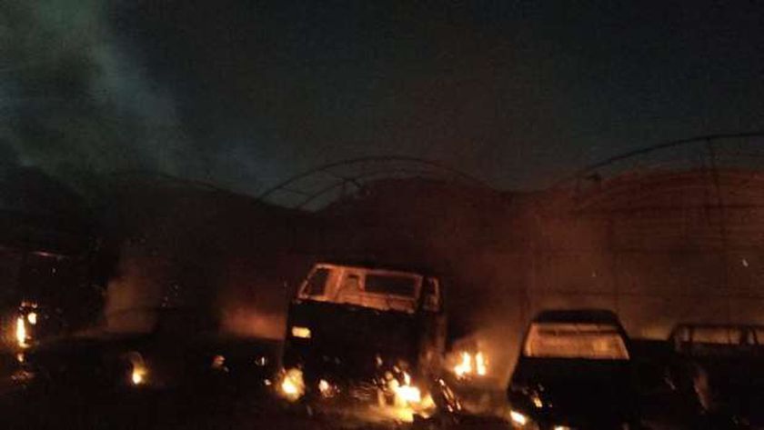 صورة السيطرة على حريق بورشة سروجي مفروشات في بني سويف – المحافظات