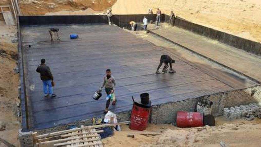 تنفيذ رافع الصرف الصحي لمنطقة دار مصر بالمدينة