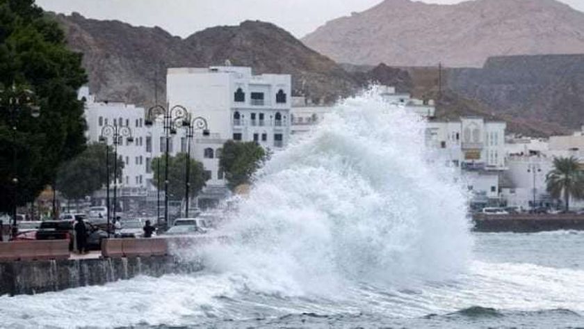 صورة «إعصار شاهين» يتحول إلى عاصفة مدارية: سرعة الرياح تصل إلى 60 عقدة – العرب والعالم