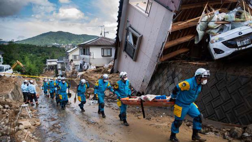 ضحايا الفيضانات والانهيارات الأرضية في اليابان