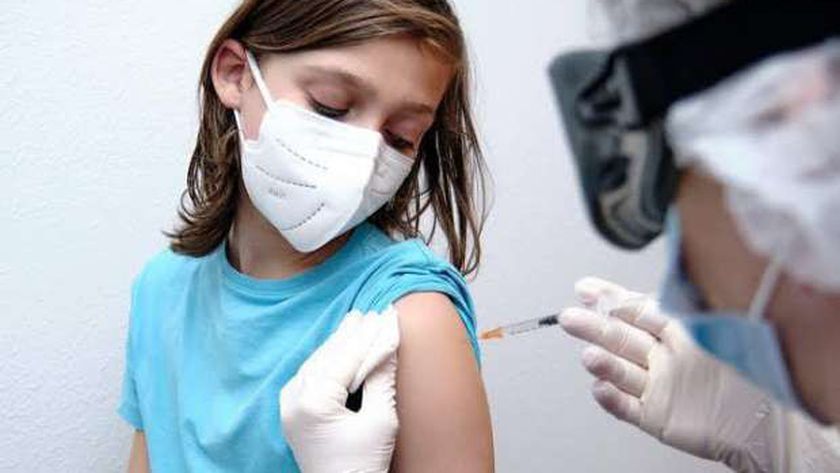 فتاة تحصل على اللقاح- صورة أرشيفية