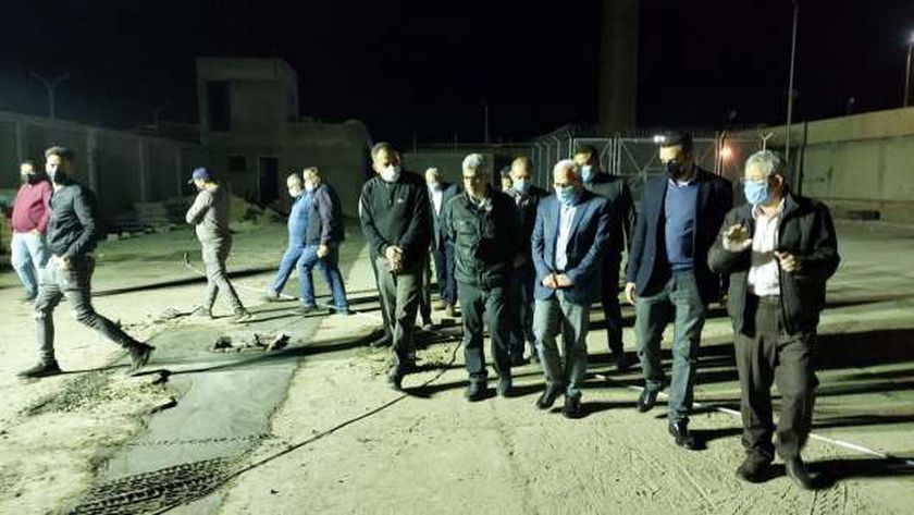 صورة محافظ بورسعيد: انتهينا من تجهيز منطقة تخريد السيارات القديمة – المحافظات