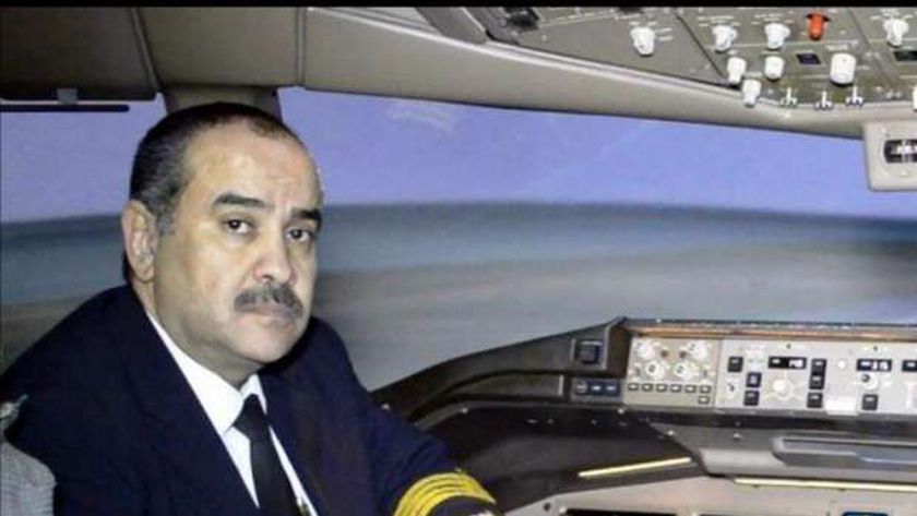 الطيار محمد منار عنبة