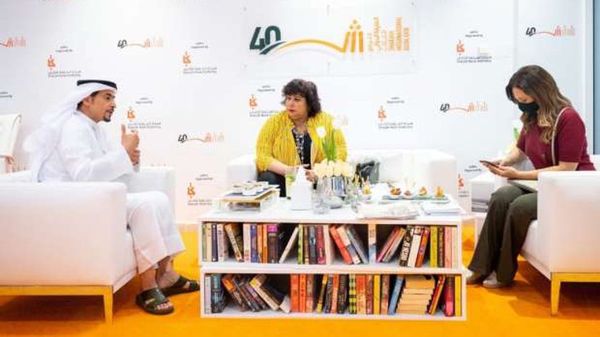 صورة وزيرة الثقافة تناقش مع رئيس «الشارقة للكتاب» تقديم تسهيلات للناشرين المصريين – فن وثقافة