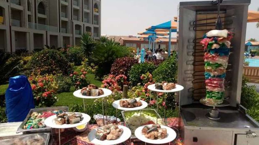 صورة «شاورما سي فود».. أشهر الأطباق على مائدة رمضان بفنادق الغردقة – المحافظات