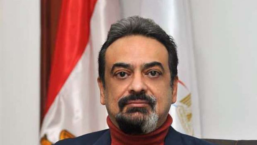 الدكتور حسام عبدالغفار المتحدث الرسمي لوزارة الصحة
