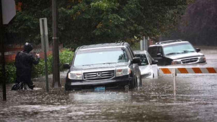 صورة نيويورك تغرق في أكثر شهر ممطر منذ 141 عاما.. إلغاء رحلات جوية وغلق المترو – أخبار العالم