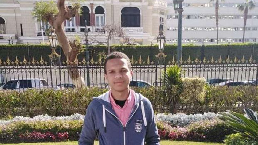عمر دياب الأول على الثانوية العامة بمحافظة مطروح