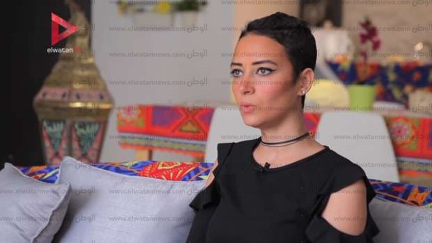 يلا خبر  | الفنانة ياسمين غيث تغادر المستشفى بعد خضوعها لجراحة خطيرة – فن