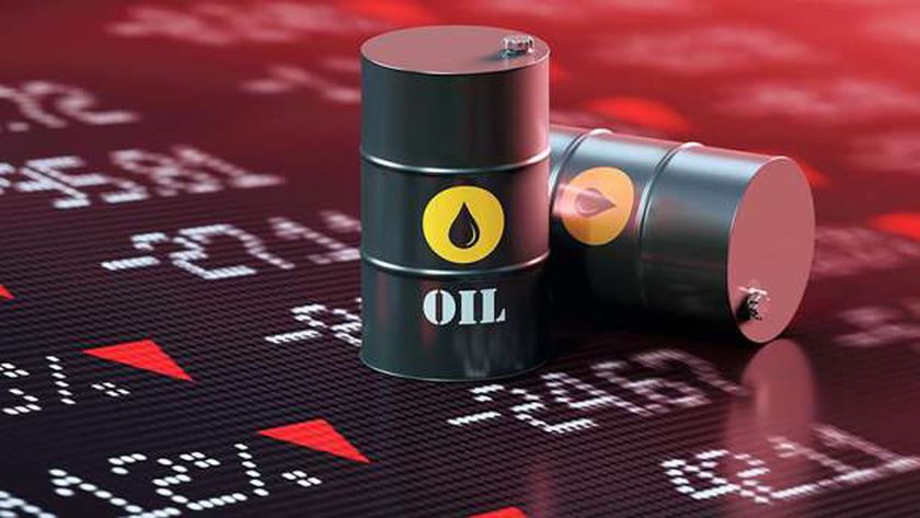 أسعار النفط تصل أعلى مستوى منذ 8 سنوات بسبب أزمة روسيا وأوكرانيا