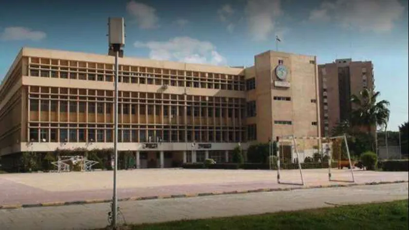 كلية اقتصاد وعلوم سياسية جامعة الإسكندرية- أرشيفية