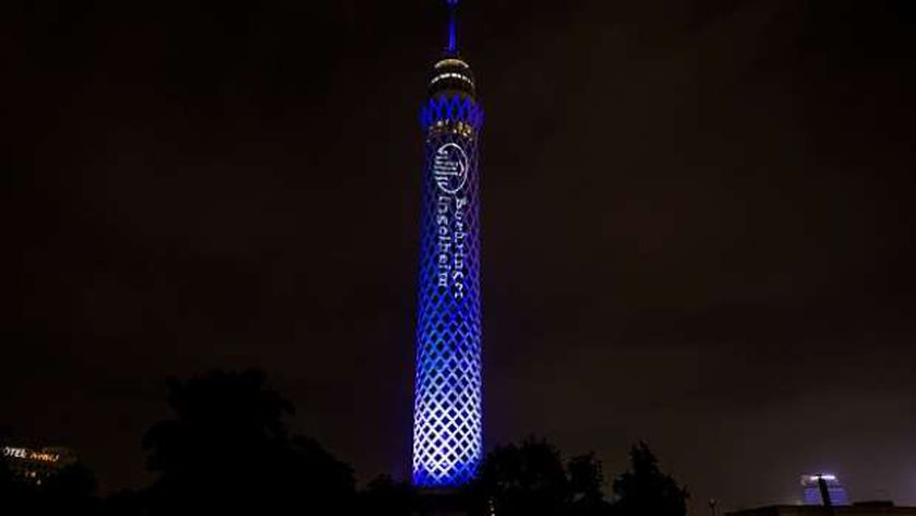 إضاءة برج القاهرة ضمن فعاليات حملة لسكرك وصحة قلبك
