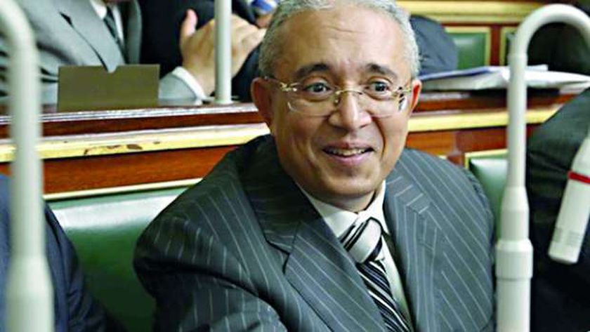 النائب ياسر عمر وكيل لجنة الخطة بمجلس النواب