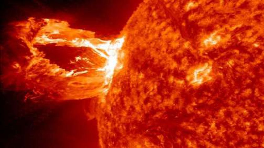 مرصد ناسا يوثق لحظة انفجار شمسي قوي.. هل يصل إلى الأرض؟ (صورة) – منوعات