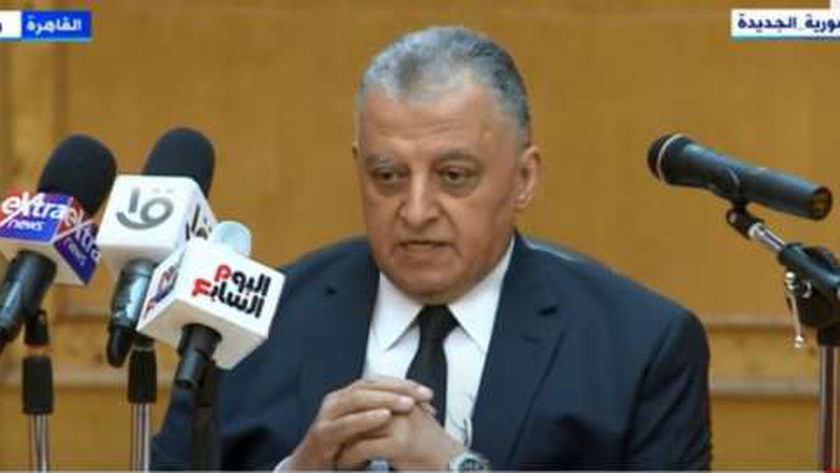 المستشار عادل عمر شريف نائب رئيس المحكمة الدستورية العليا