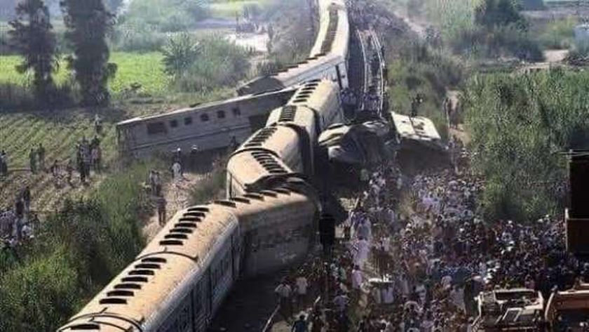 جانب من حادث قطاري سوهاج المروع